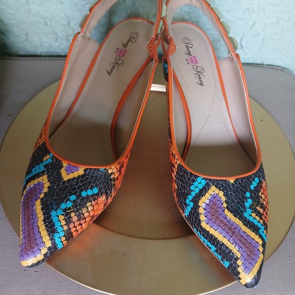 slingback heels - Picture 1 of 7